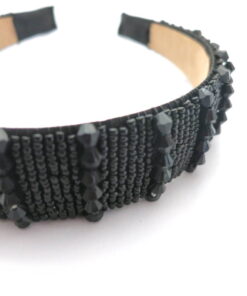 Haarreifen mit schwarzen Steinen Detail